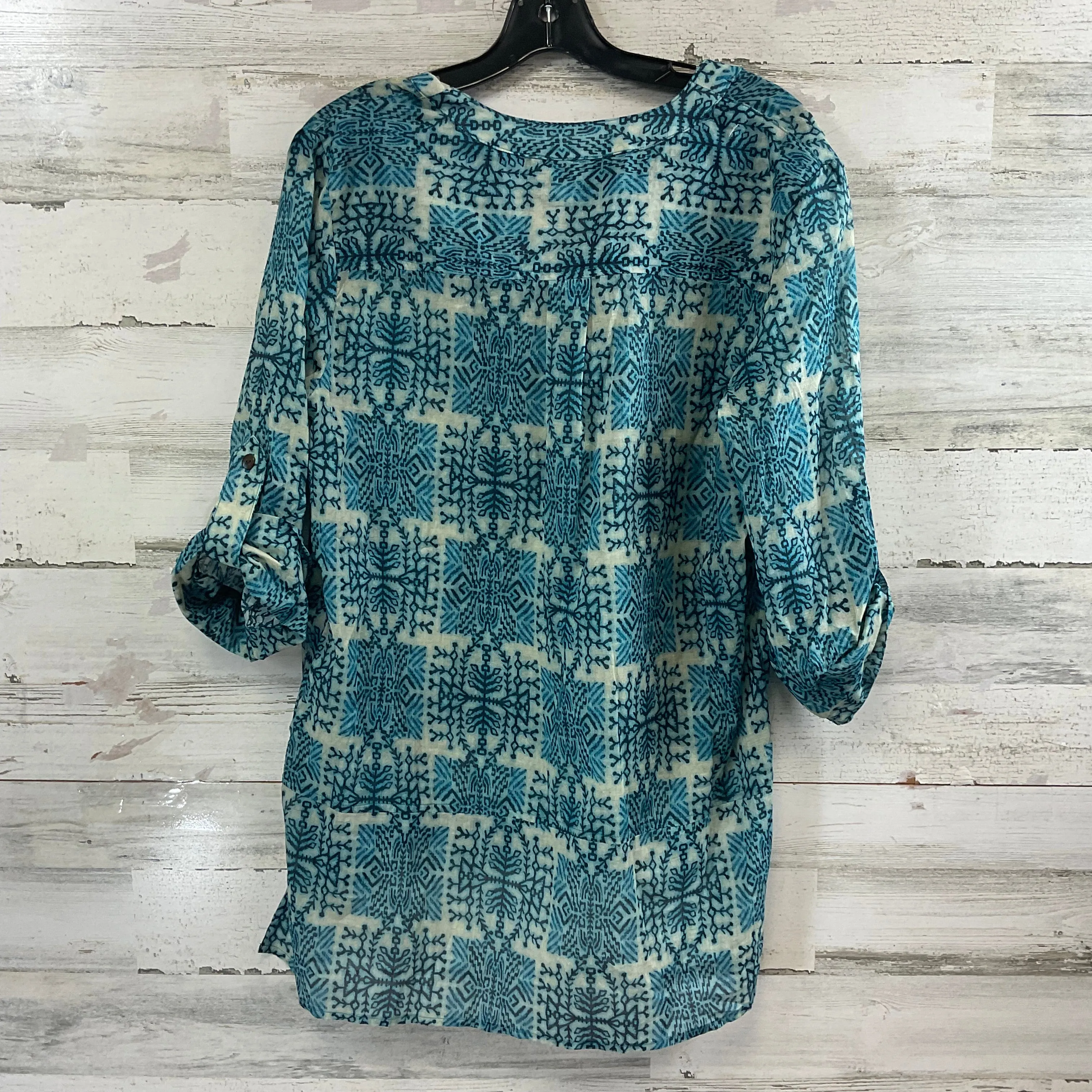 Blouse Short Sleeve By FINLEY In Blue, Size: M