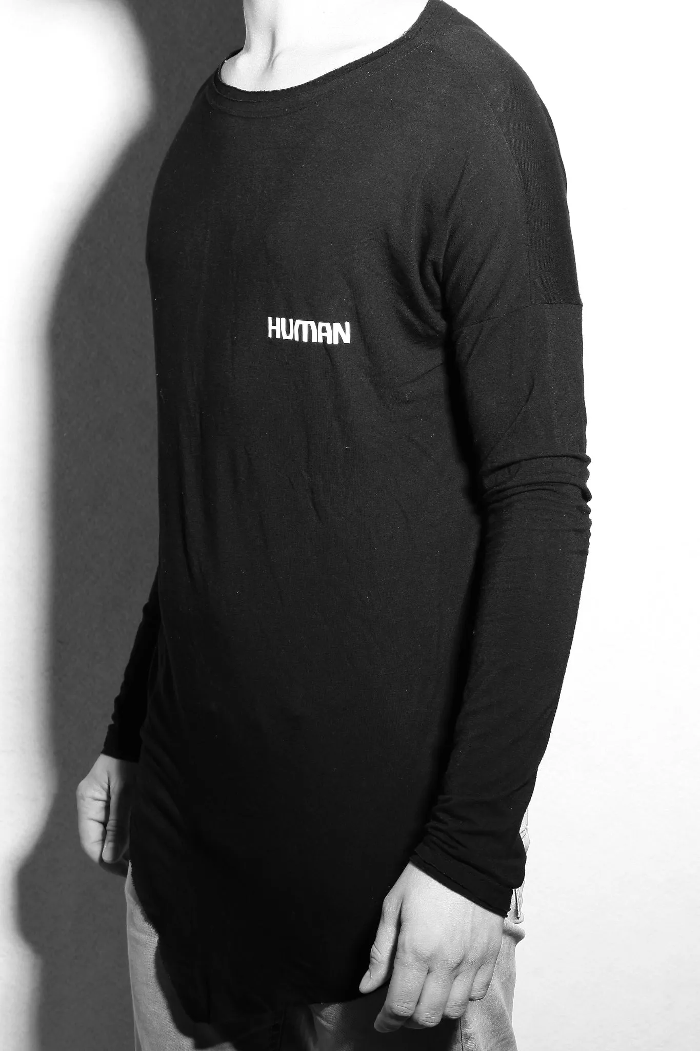 HUMAN Long Sleeve T